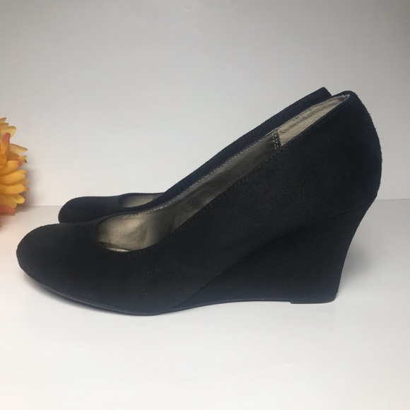 Dexter black suede wedges size 7 - Picture 5 of 8